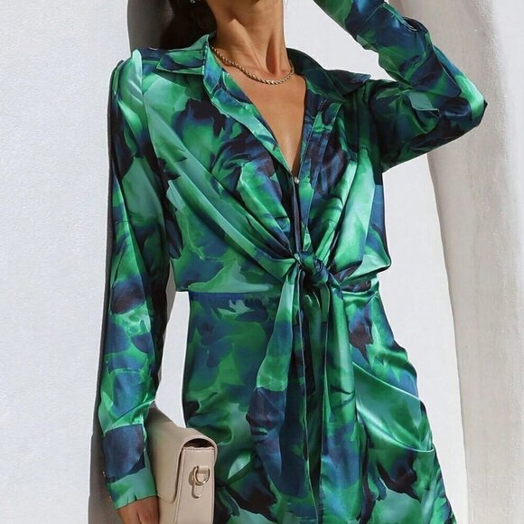 Green Sexy Women's Random Print Long Sleeve Dress - Picture 3 of 6